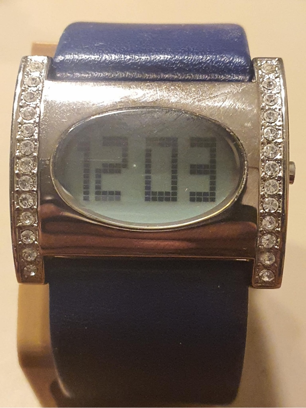 🦋10/$20🦋 Joan Rivers Classics Silver/Rhinestone Leather Digital Women's Watch